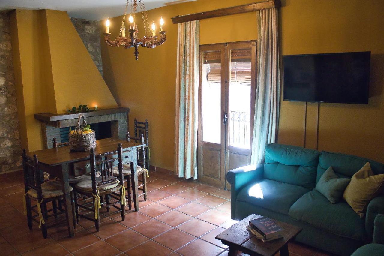 Country house Martas Acebo