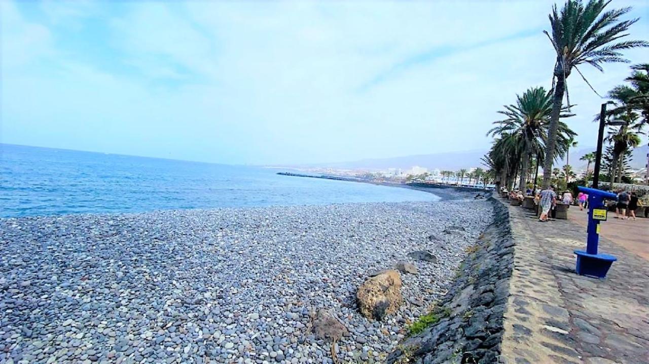 Enjoy The Sea And Pool In Playa De Americas