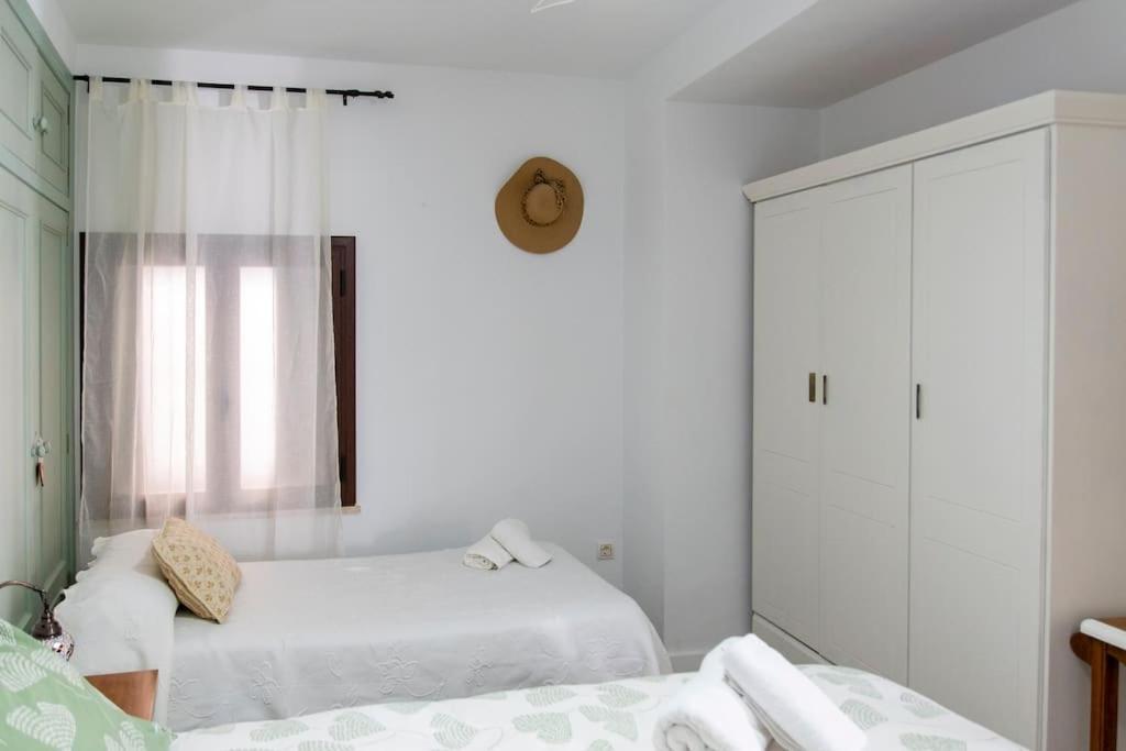 Mezquita Con Parking Gratuito Apartment Cordoba