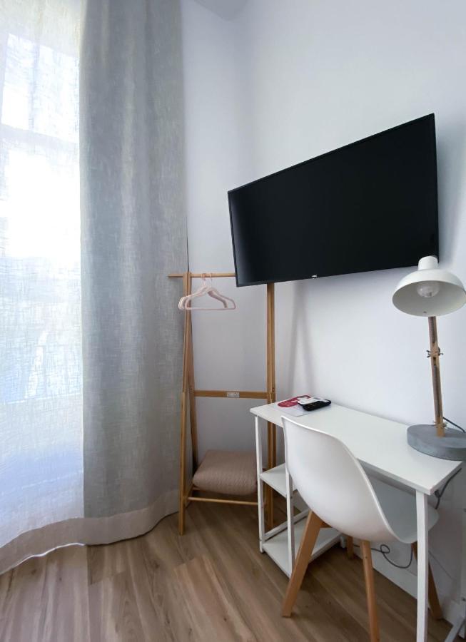 Andrea Sol Guest house *