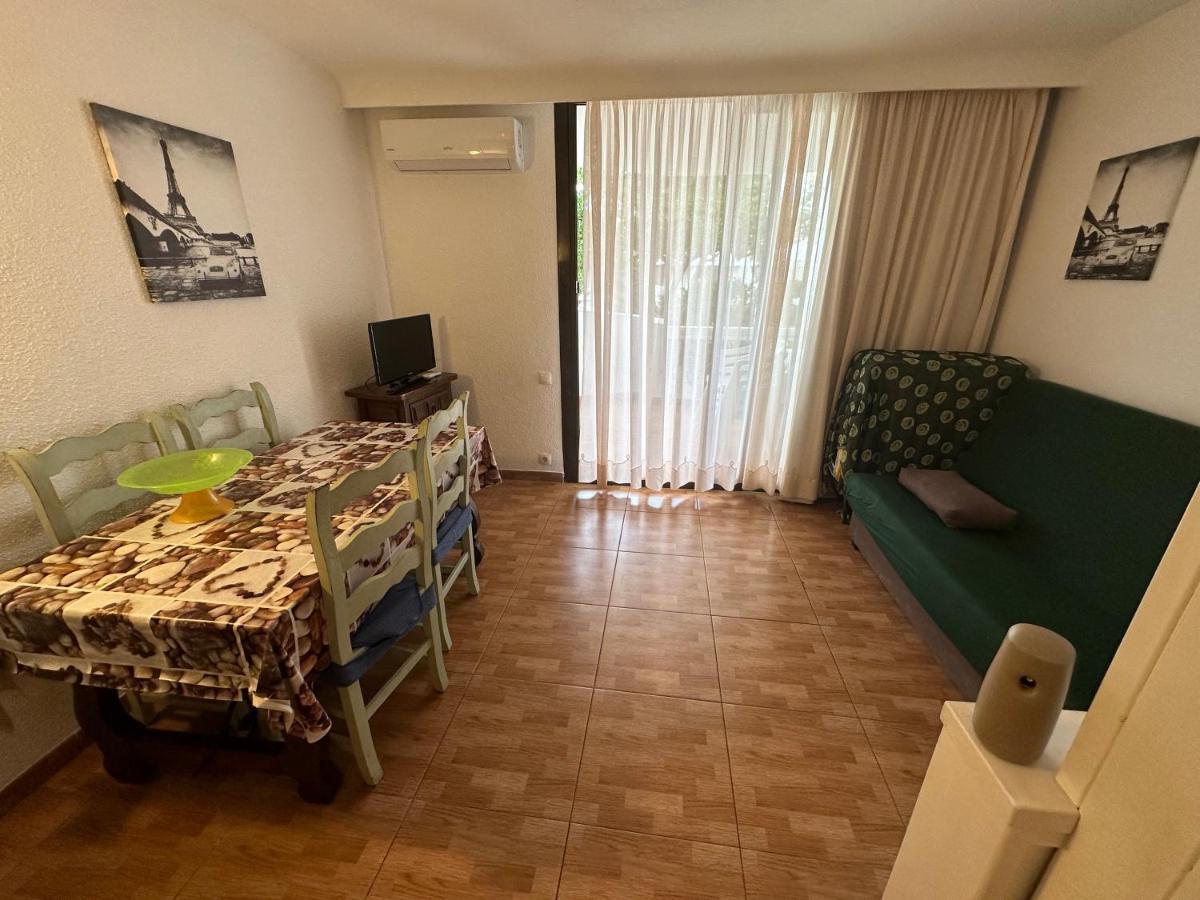 Apartmentos Eurohostal 1linea De Playa Fuentes Apartment Alcoceber