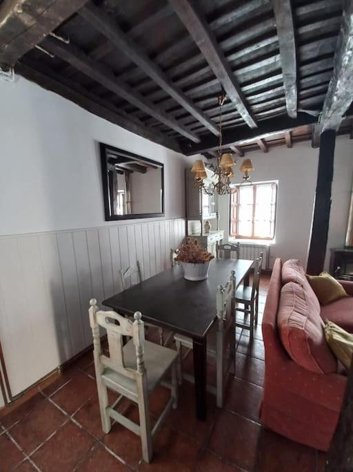 Casa Rustica En Con Vistas A La Montana Holiday home