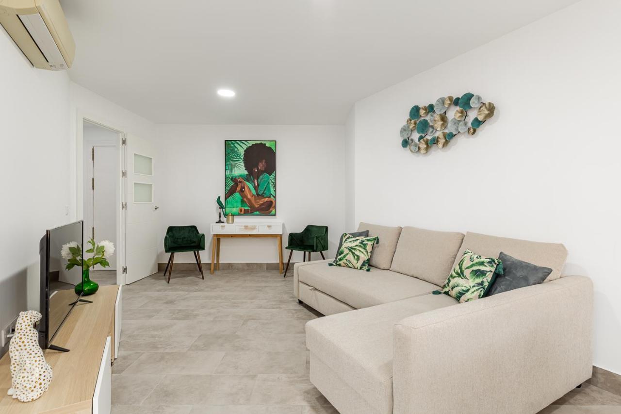 Modern Steps From The Apartment Torrox