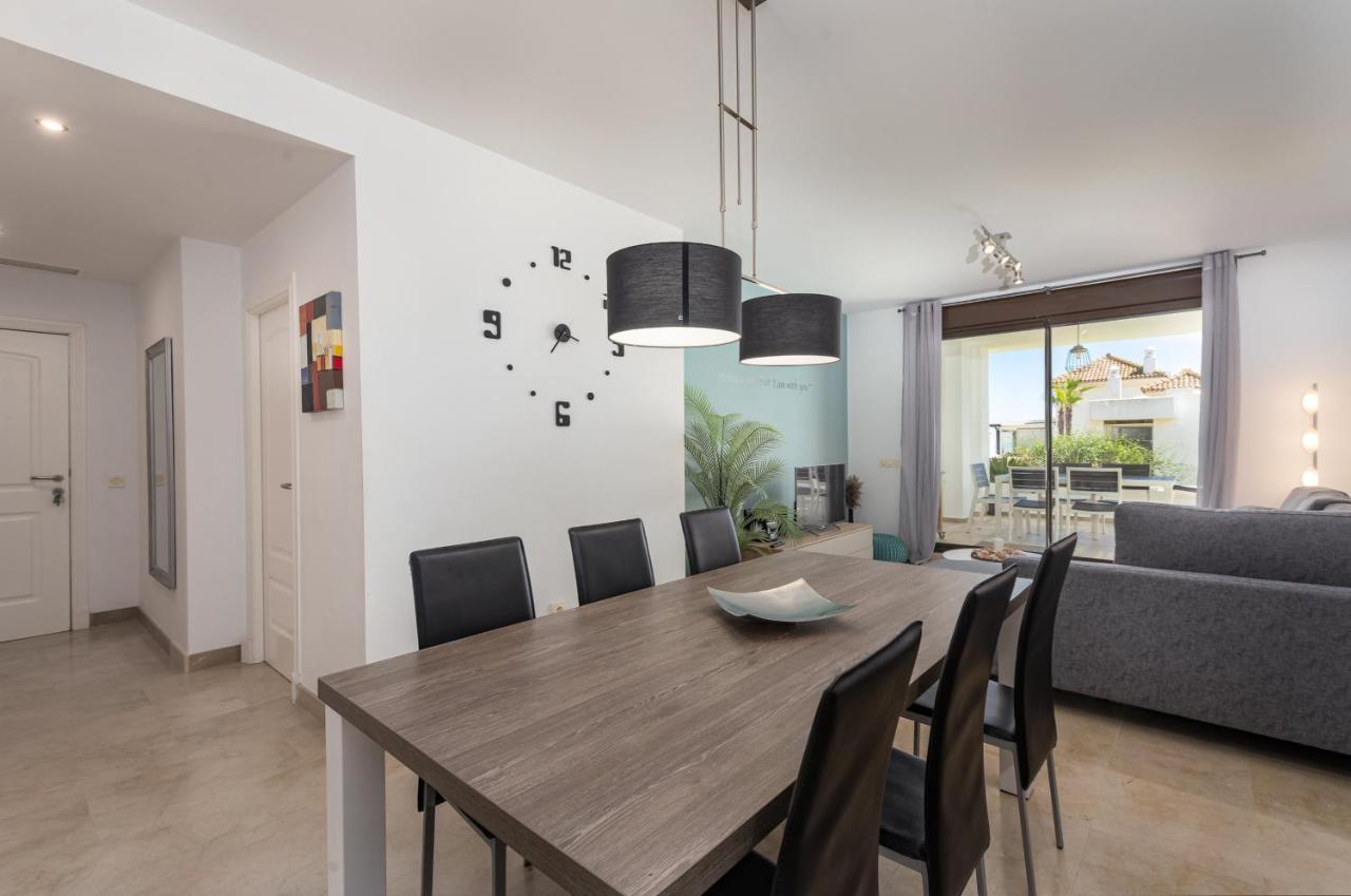 2149-amazing Groundfloor 3 Bedrooms On Golf, Pools