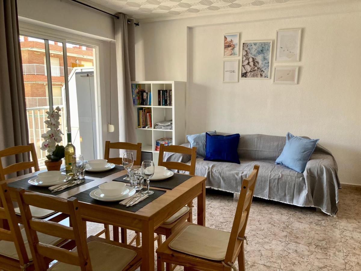 Amazing Time With 3 Bedrooms, 100m To The Grand Apartment