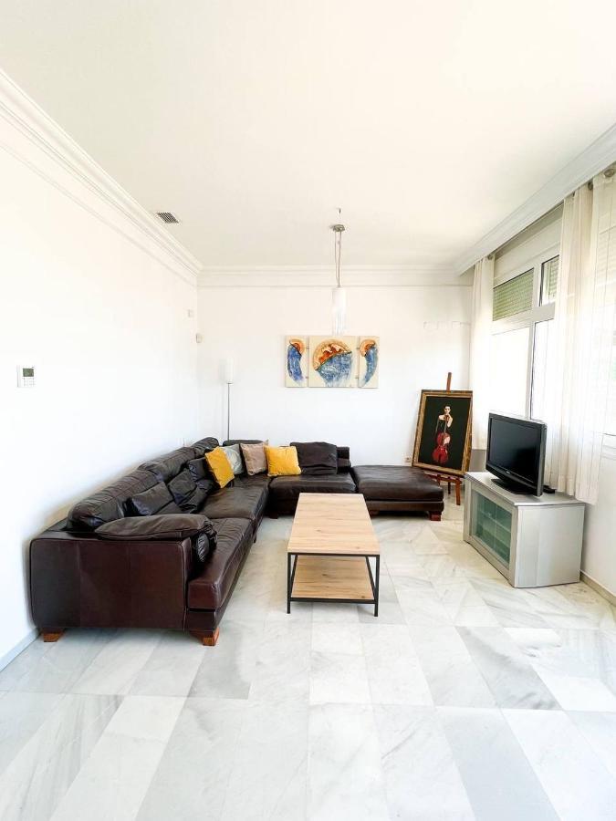 Apartment Modern Three-level Near The Sea *
