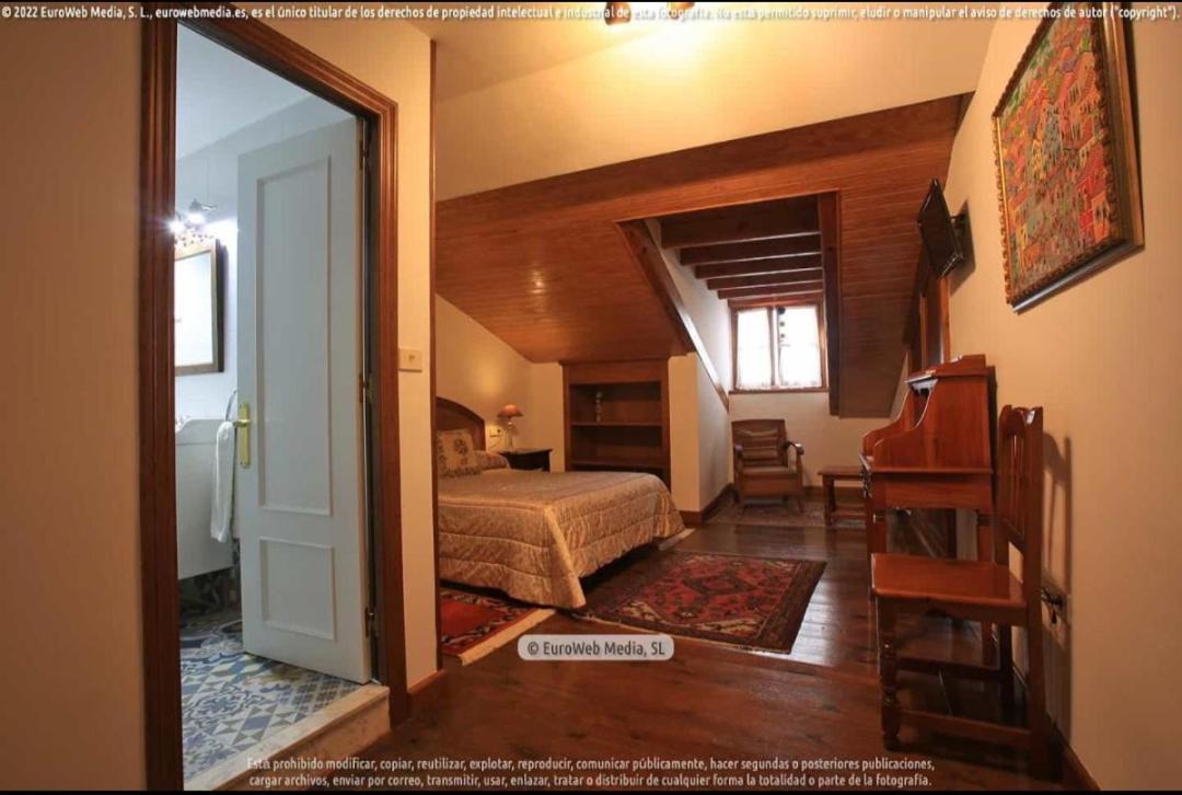 Palacio Carlos I 2* Villaviciosa (Asturias)
