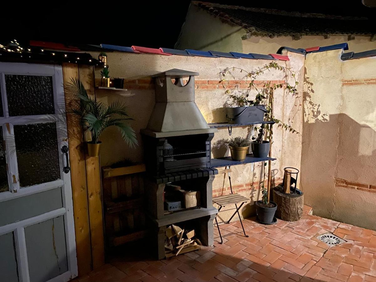 Alfoz, -tiny House- Con Patio Privado Y Barbacoa Сasa de vacaciones