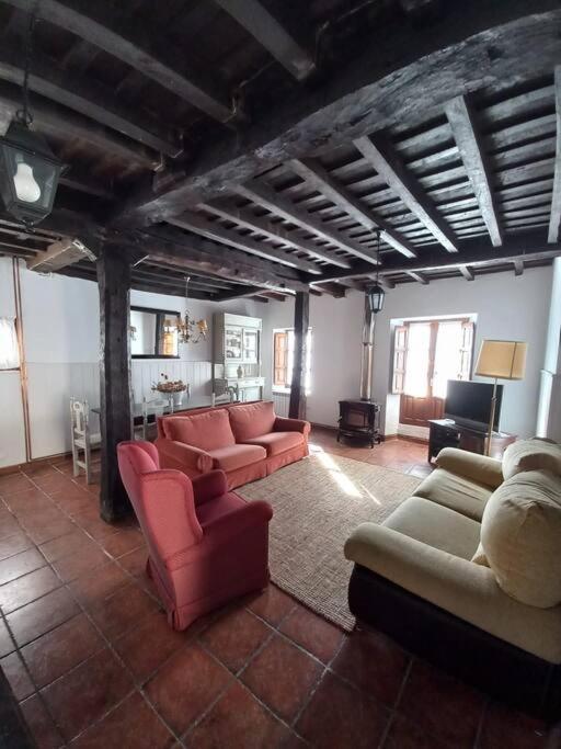 Casa Rustica En Con Vistas A La Montana Holiday home *