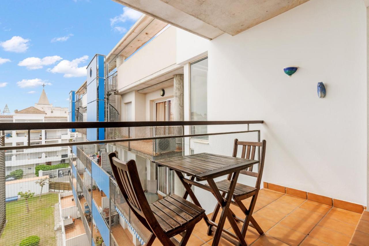 Apartamento Welcs Apartamento 060 Emp Con Terraza Y Piscina Ampuriabrava