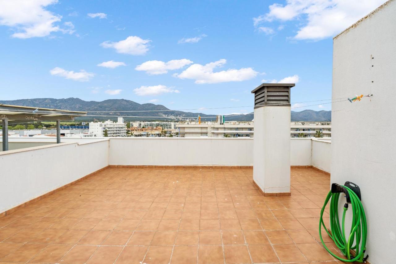 Welcs Apartamento 060 Emp Con Terraza Y Piscina * Ampuriabrava