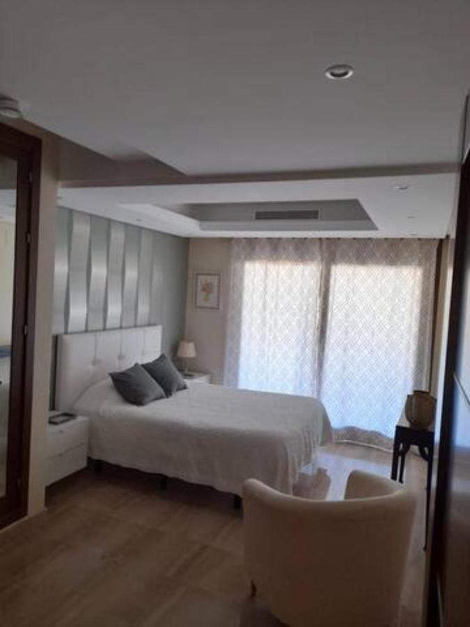 Bright Seafront Apartment-bahia De La Plata-4 People Apartment Estepona