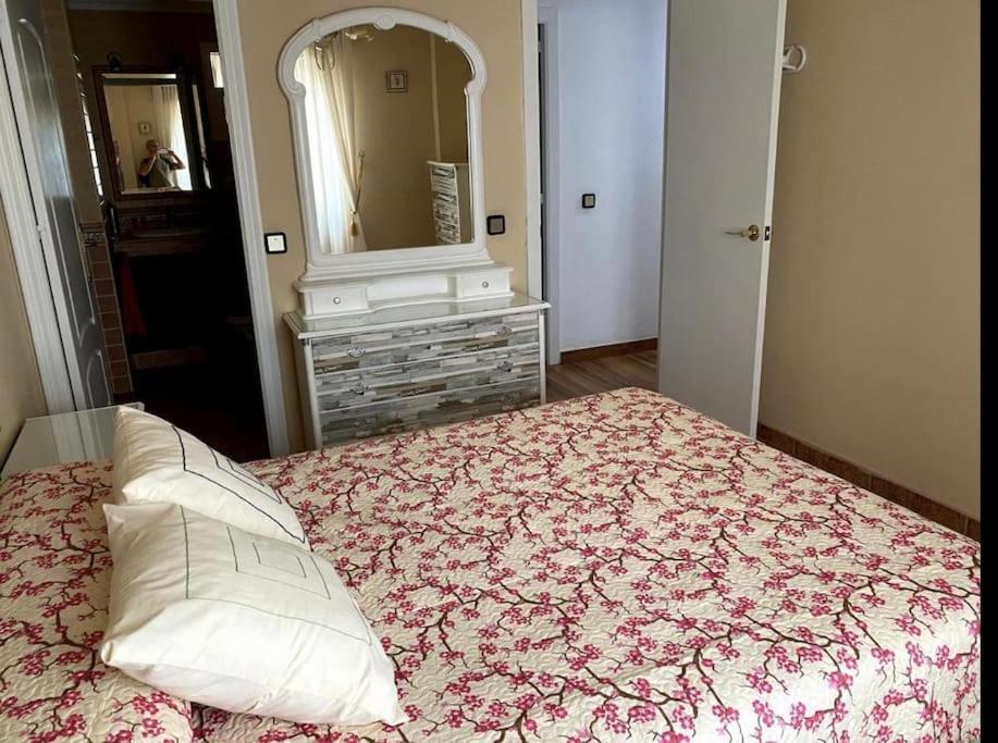 Excelente Piso En Apartamento