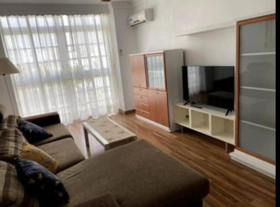 Excelente Piso En Apartamento San Fernando