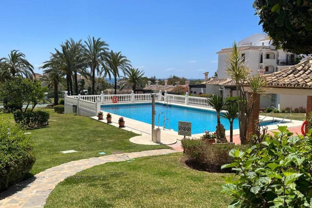 Riviera Del Sol Sitio de Calahonda