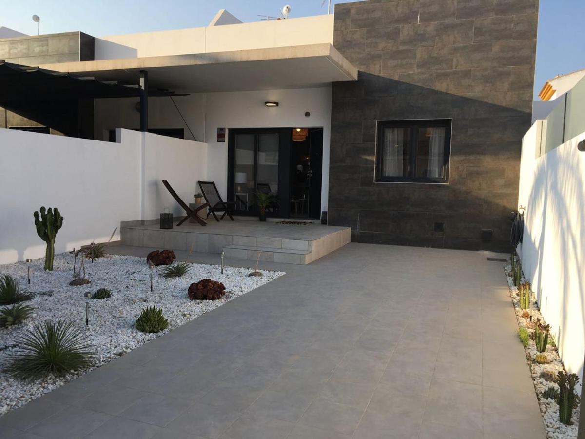 Private House 3 Bedrooms With Garden And Terrace -