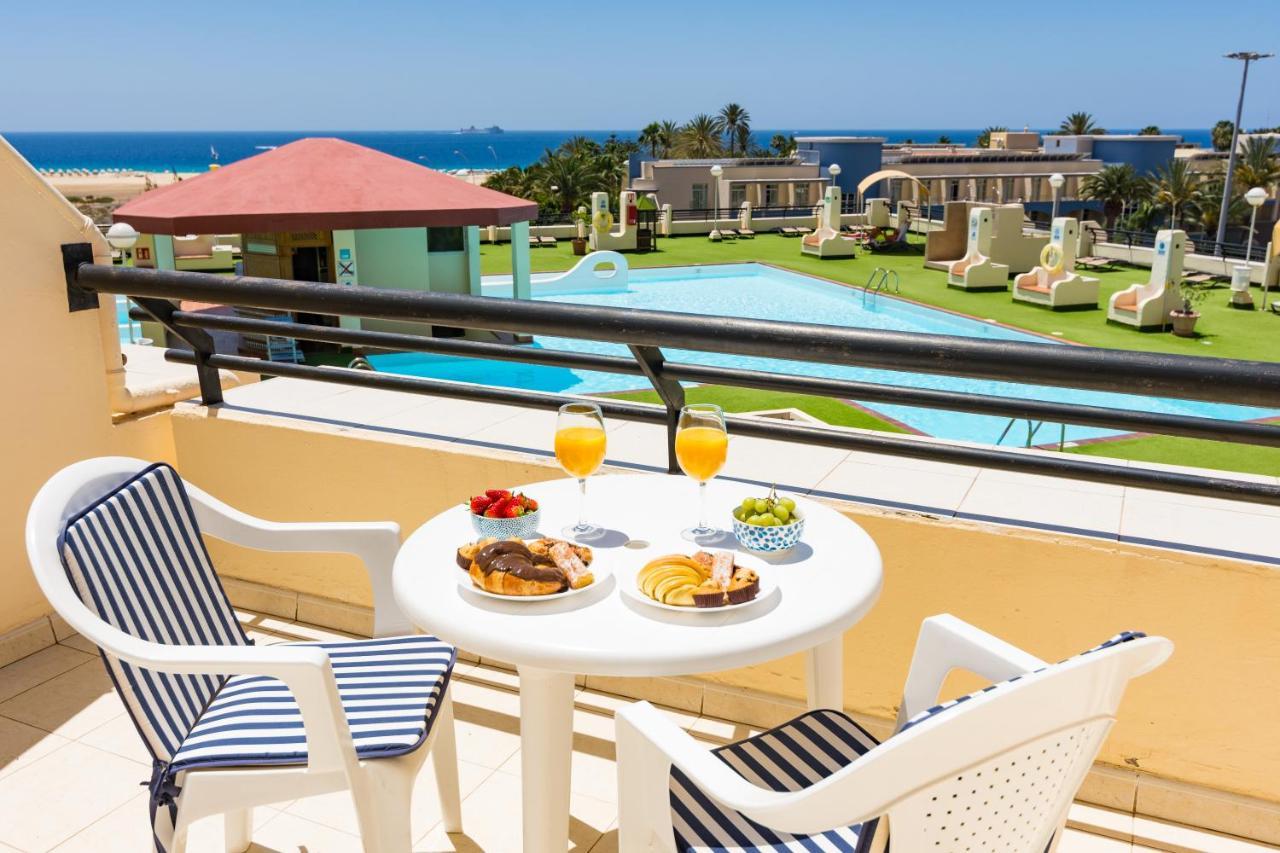 Apartment The House Of Nonni Ventura - Beachfront, Ocean View, Wi-fi, Aircon, Swimming Pool *