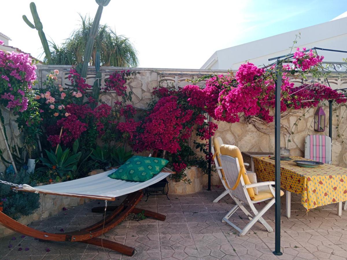 Stylish Family Villa, Near Beach,prive Parking,wifi * Denia