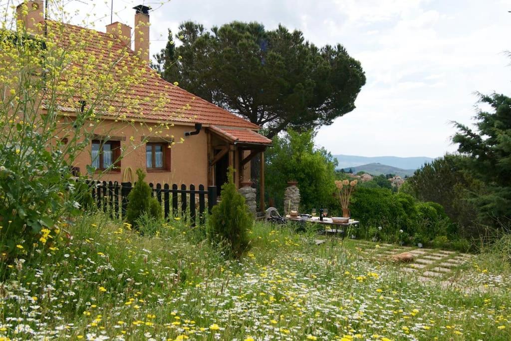Via Fera, Con Vistas A La Naturaleza * Braojos de la Sierra