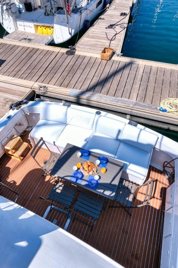 Houseboat Isurus Quinto * Puerto Calero