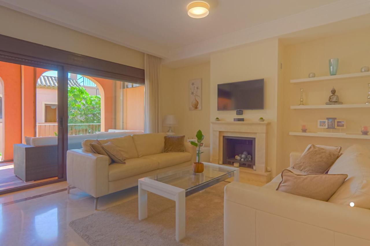 Townhouse Azata Golf - 5 Min Driving From The Beach