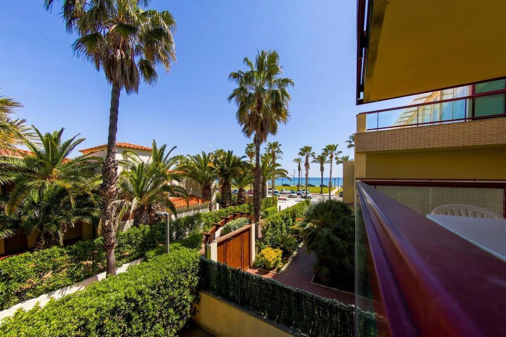 Just Oliver Holidays- Mediterraneo 411 * La Pineda