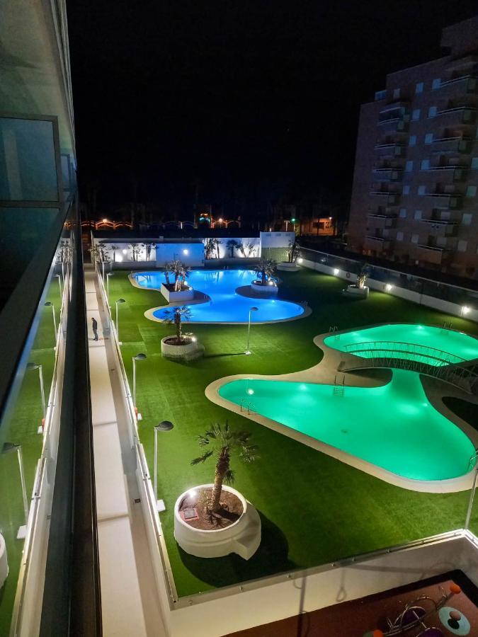Tropical Y Lujoso Complejo Apartment