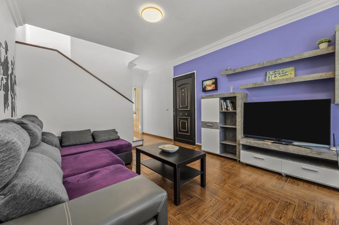 Casa Carola Holiday home *