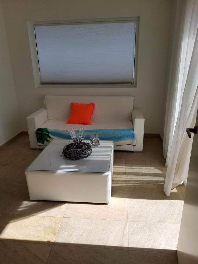 Villa Marjal *