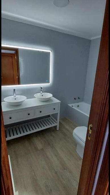 Gran Apartamento Con Vistas Al Mar En El Centro. Apartment *