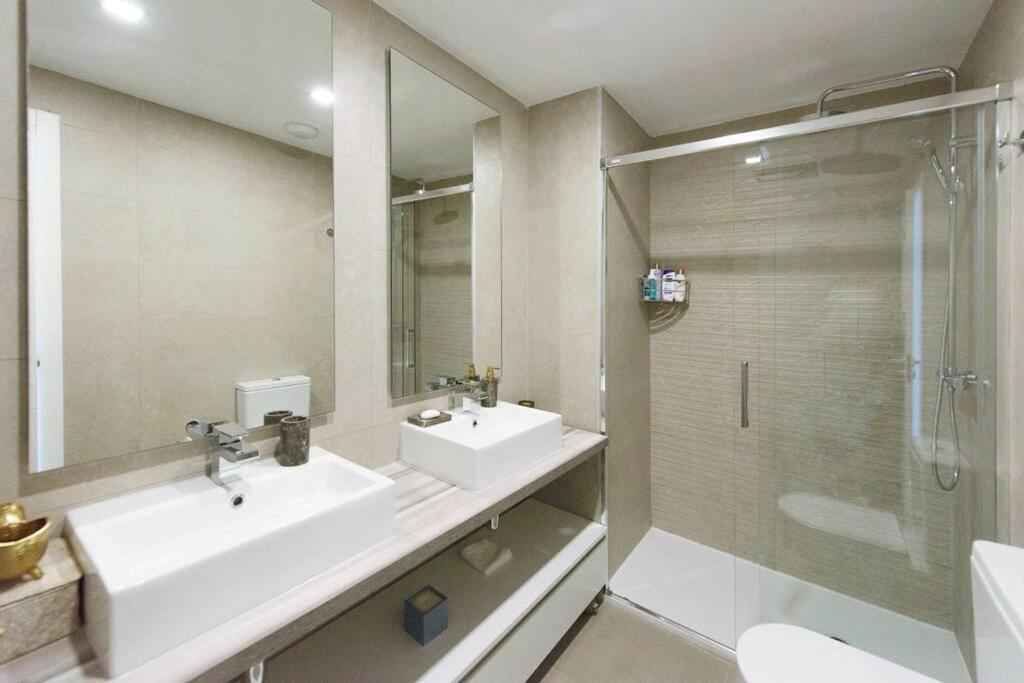 With A Beautiful Sea View Serenity Apartamento Benalmádena
