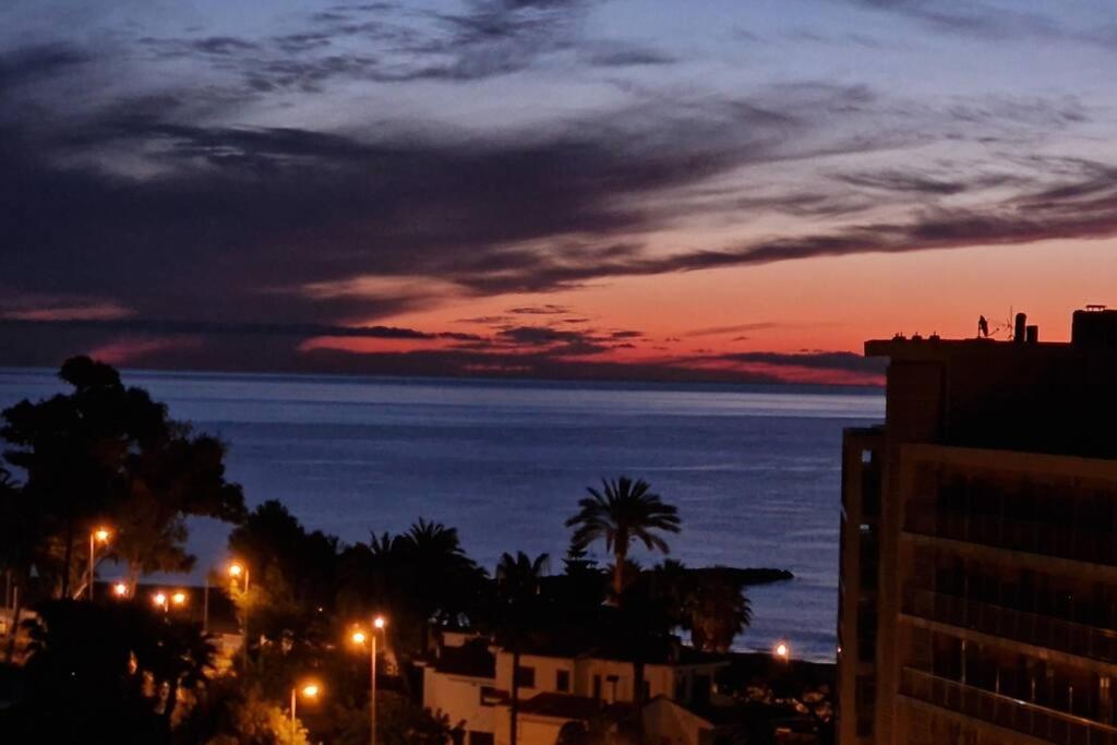 Apartment One Of A Kind, Fully Equipped Seafront Penthouse