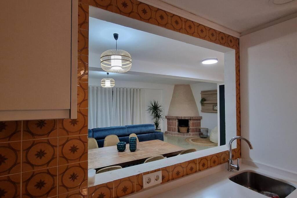 Apartment One Of A Kind, Fully Equipped Seafront Penthouse *