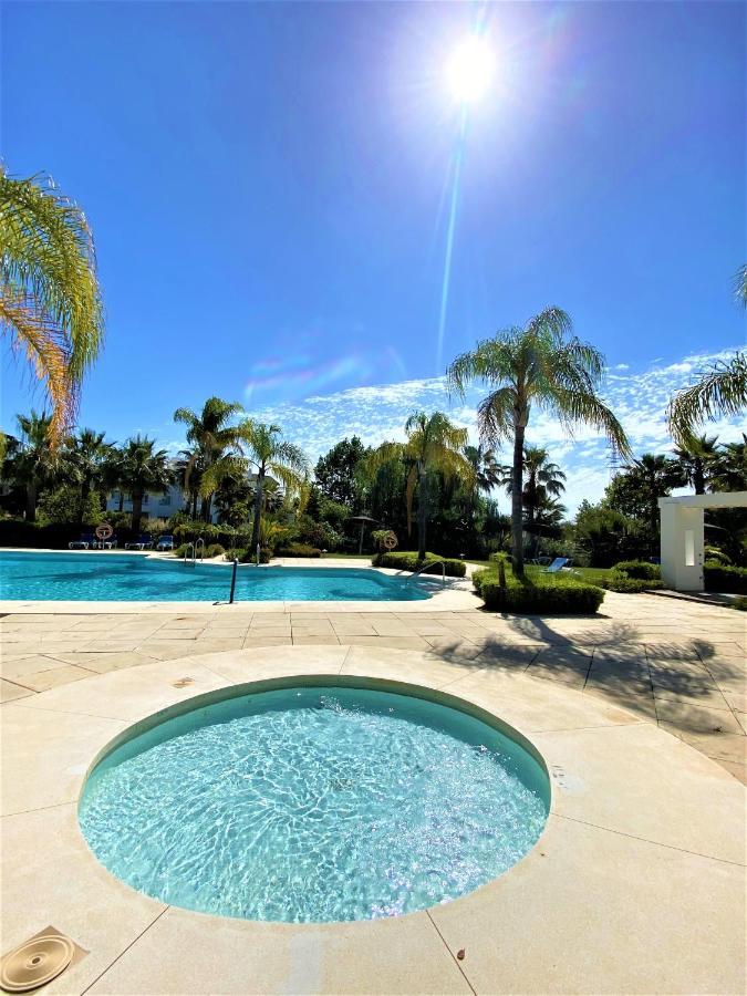 Amazing In Lagoon Apartment *