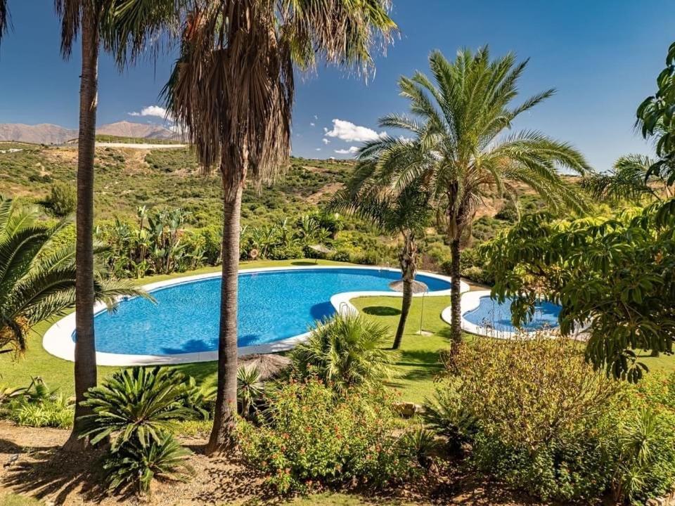 Penthouse Majestic Costa Golf Apartamento
