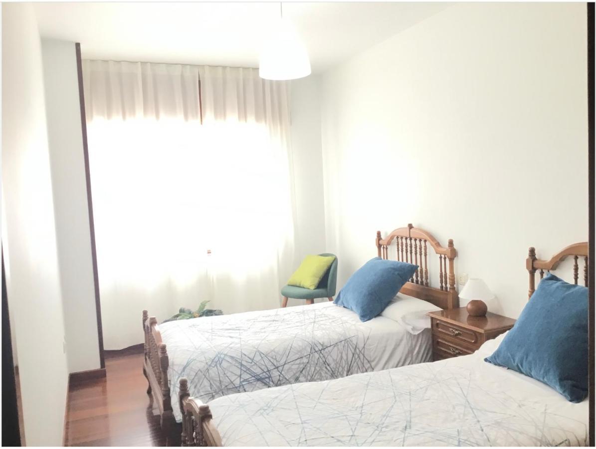 Comodo Piso En Camino Ingles Apartamento Sigueiro