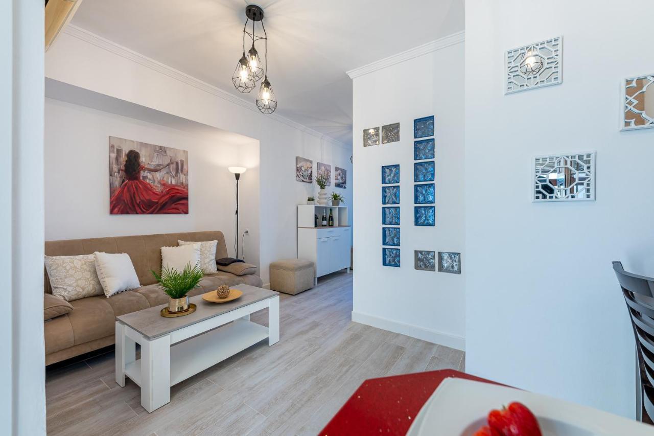 797 Rentals- En Aloha Playa Frente Al Mar Apartment Benalmadena
