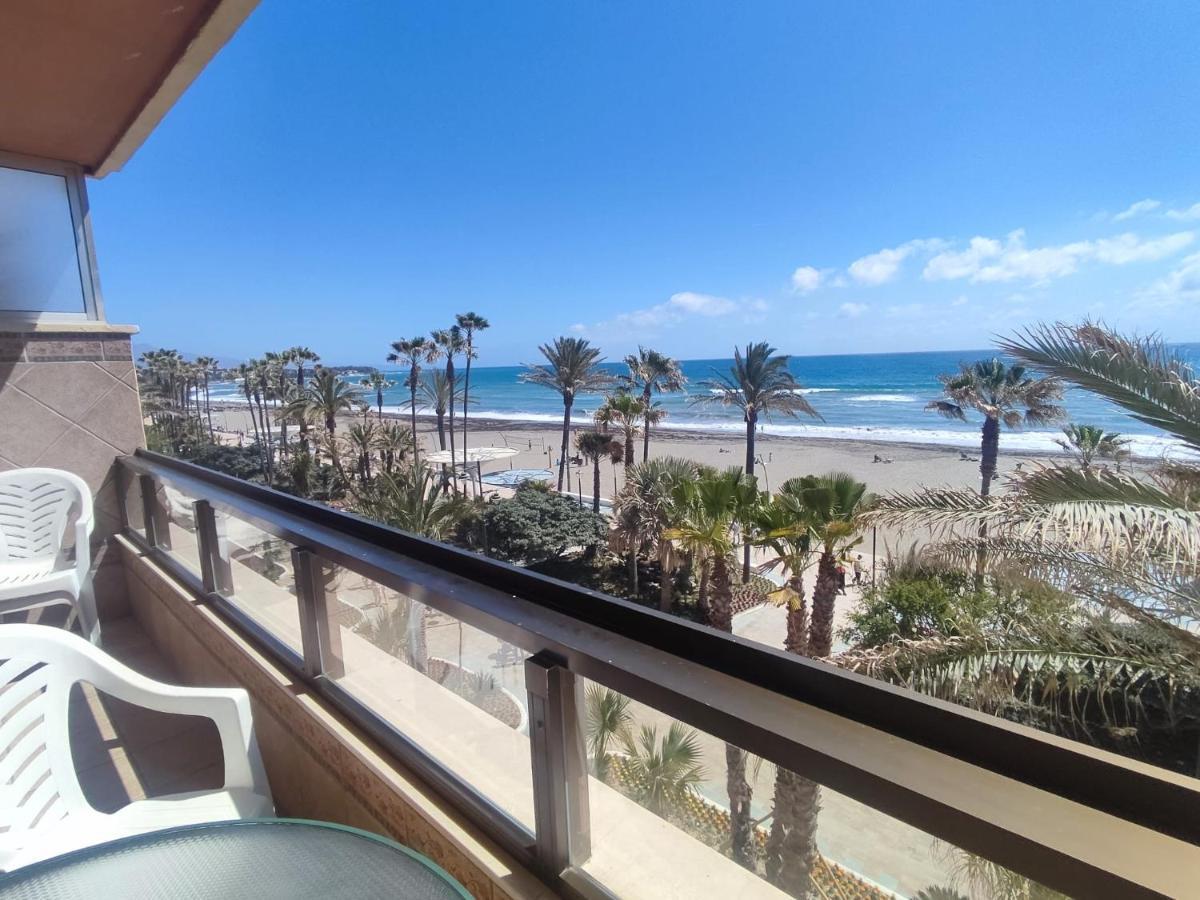 Estepona, En Primera Linea De Playa Apartamento Estepona