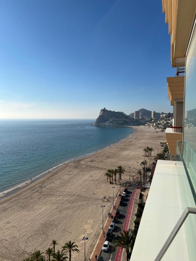 Apartment Amazing Beachfront - La Cala