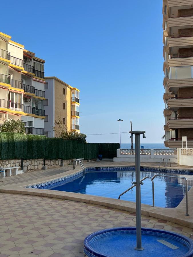 Amazing Beachfront - La Cala Apartment *