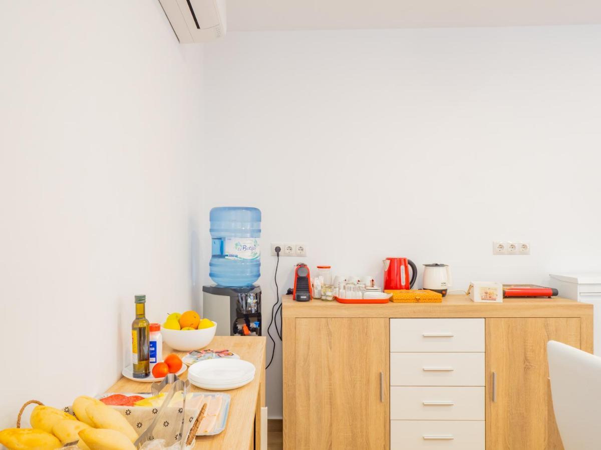 Cubo's William's Sunny 4 With Breakfast Guest house