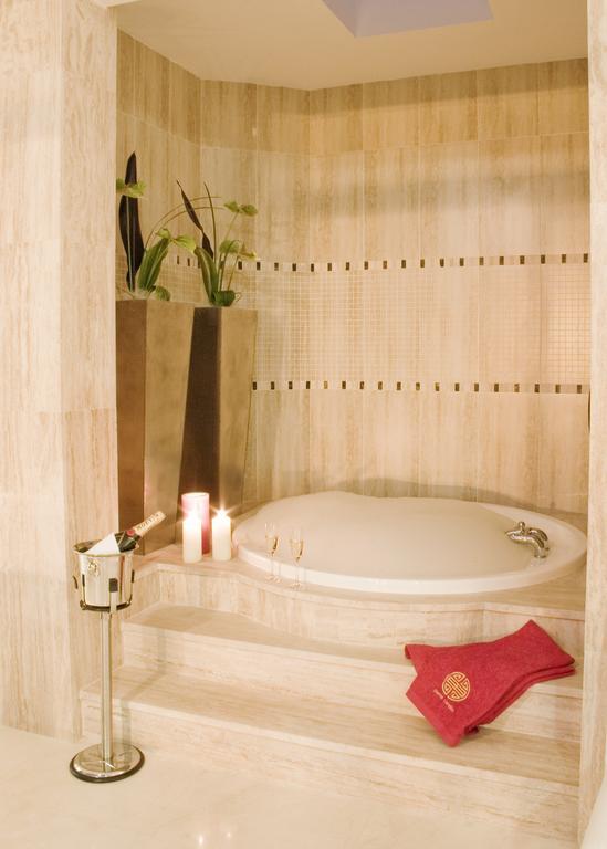 Opal Anfi Tauro Villa