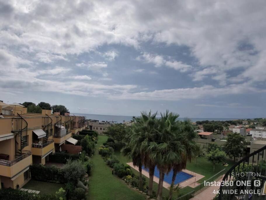Precioso Apartamento Con Piscina Apartamento *