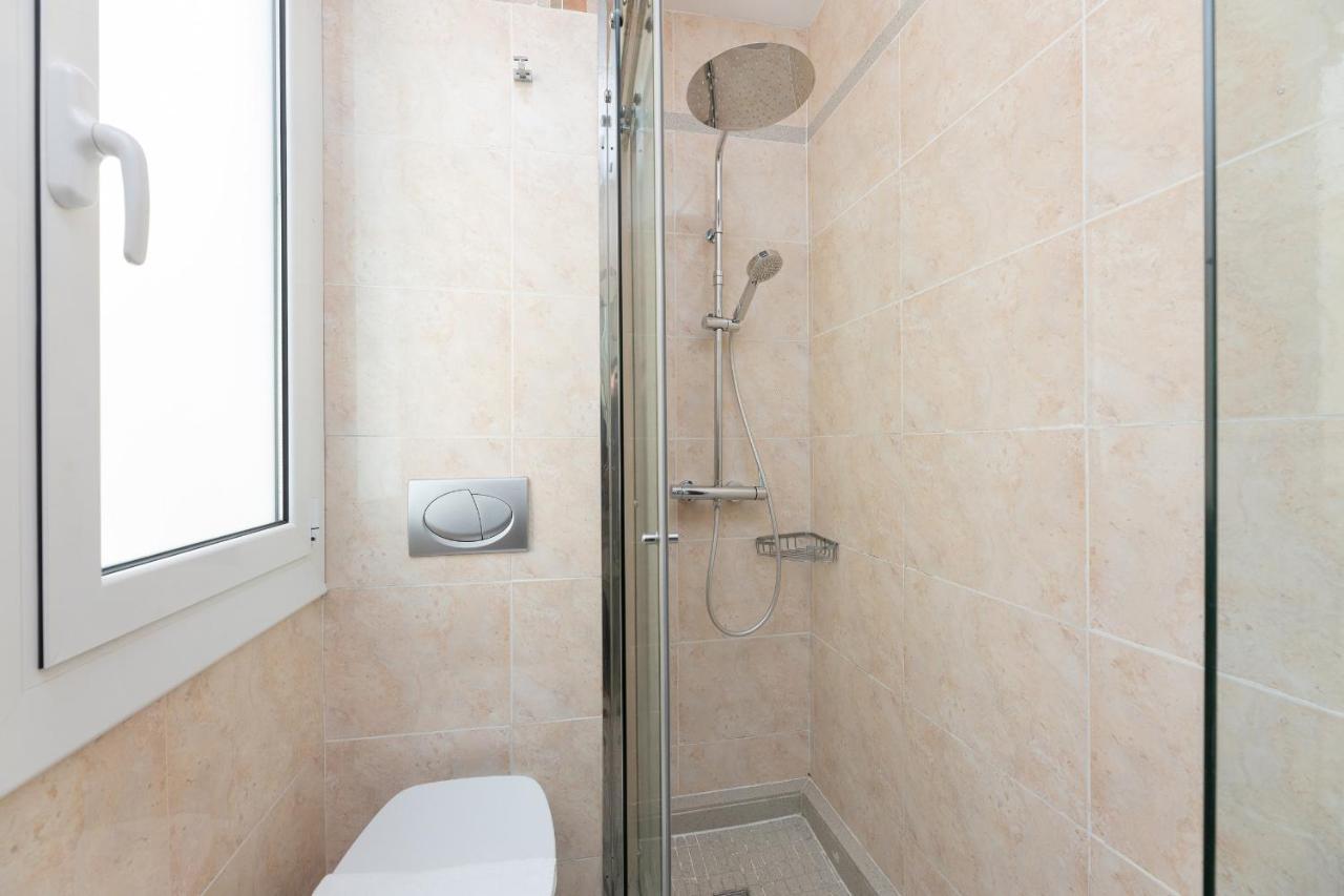 Aparteasy - Modernist Flat In Eixample Center Apartment