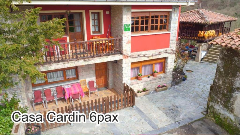 Casa Cardin * Onís