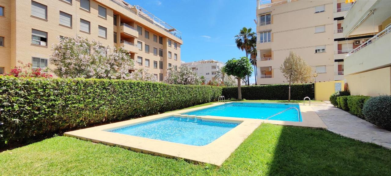 Alondras By Costa Denia