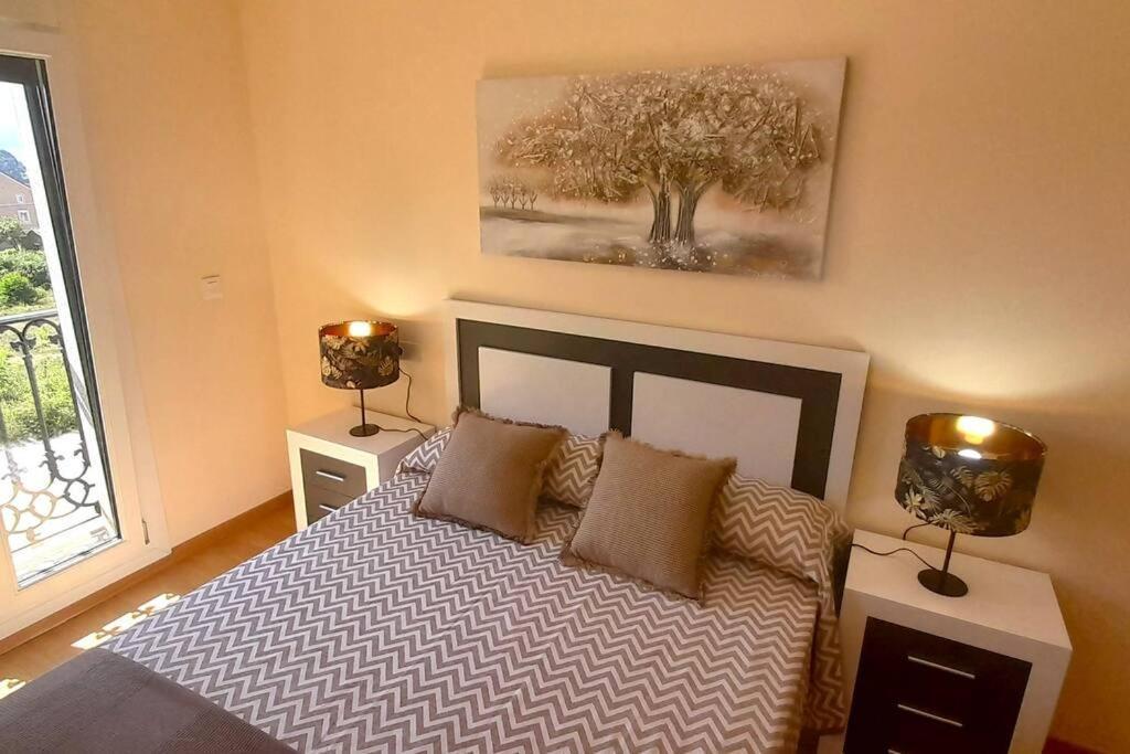 Apartamento Playa Catedrales Con Terraza