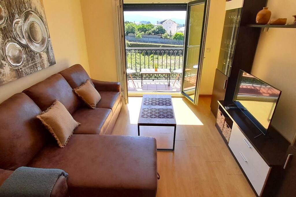 Apartamento Playa Catedrales Con Terraza