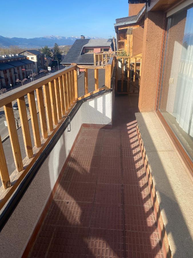 Atico En * Llivia