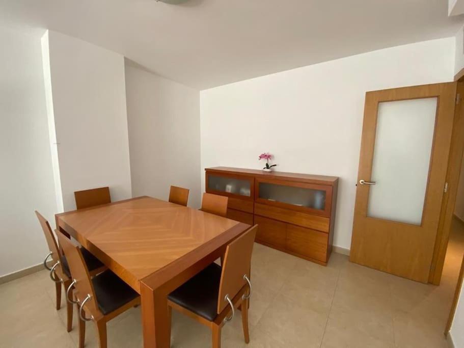 Apartamento Modern Three Bedroom Flat Peñíscola